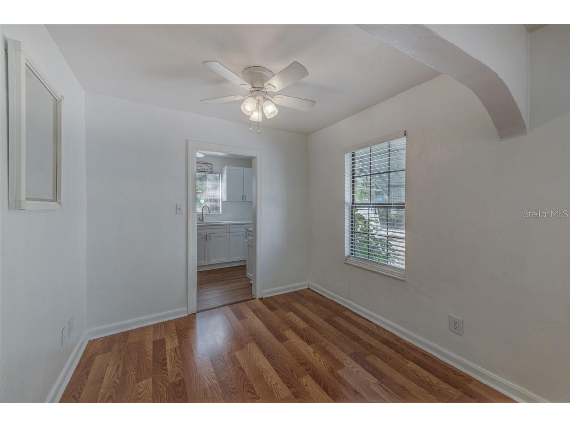 5126 1st Avenue N Saint Petersburg FL 33710 TB8436224 image10