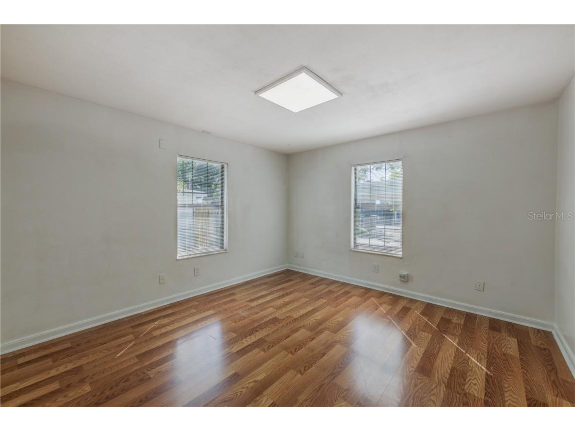 5126 1st Avenue N Saint Petersburg FL 33710 TB8436224 image14