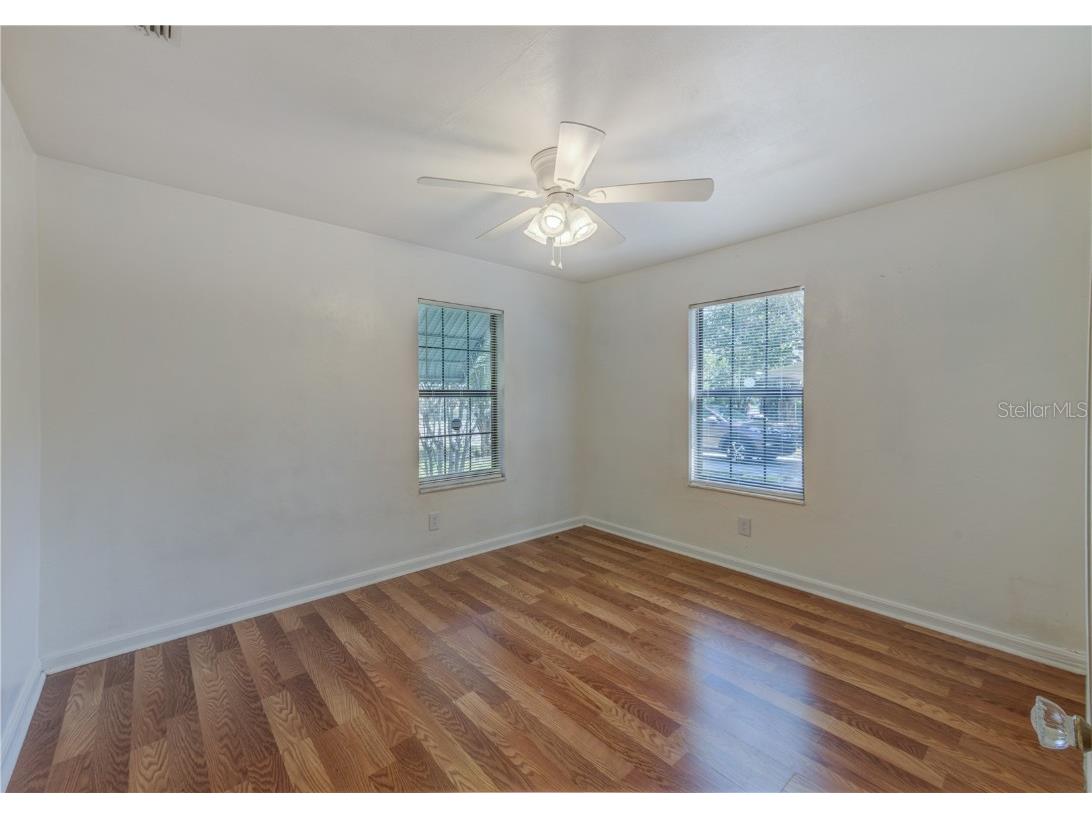 5126 1st Avenue N Saint Petersburg FL 33710 TB8436224 image16