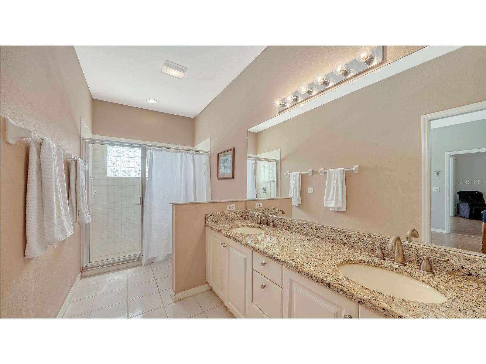 5126 Blue Ash Avenue Sarasota FL 34241 A4687578 image17