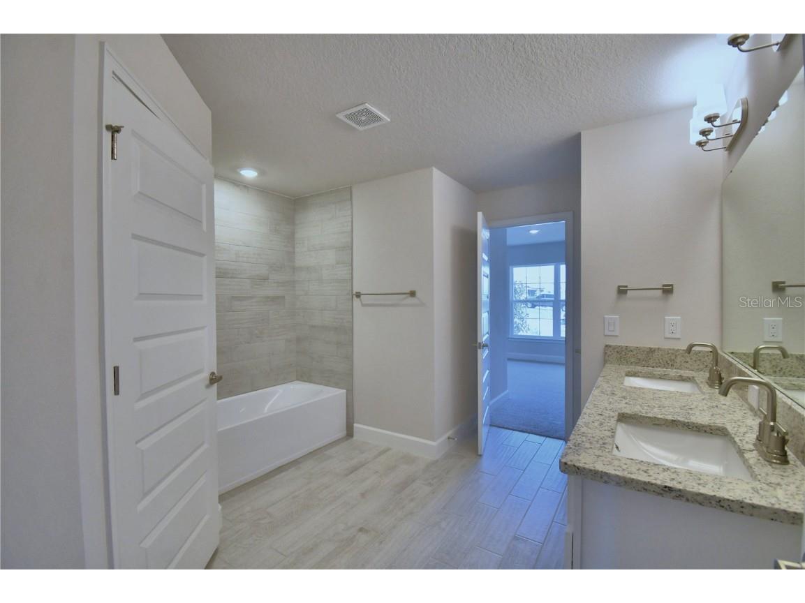 5126 Villa Crest Way Auburndale FL 33823 - LAKE JULIANA L4948890 image23