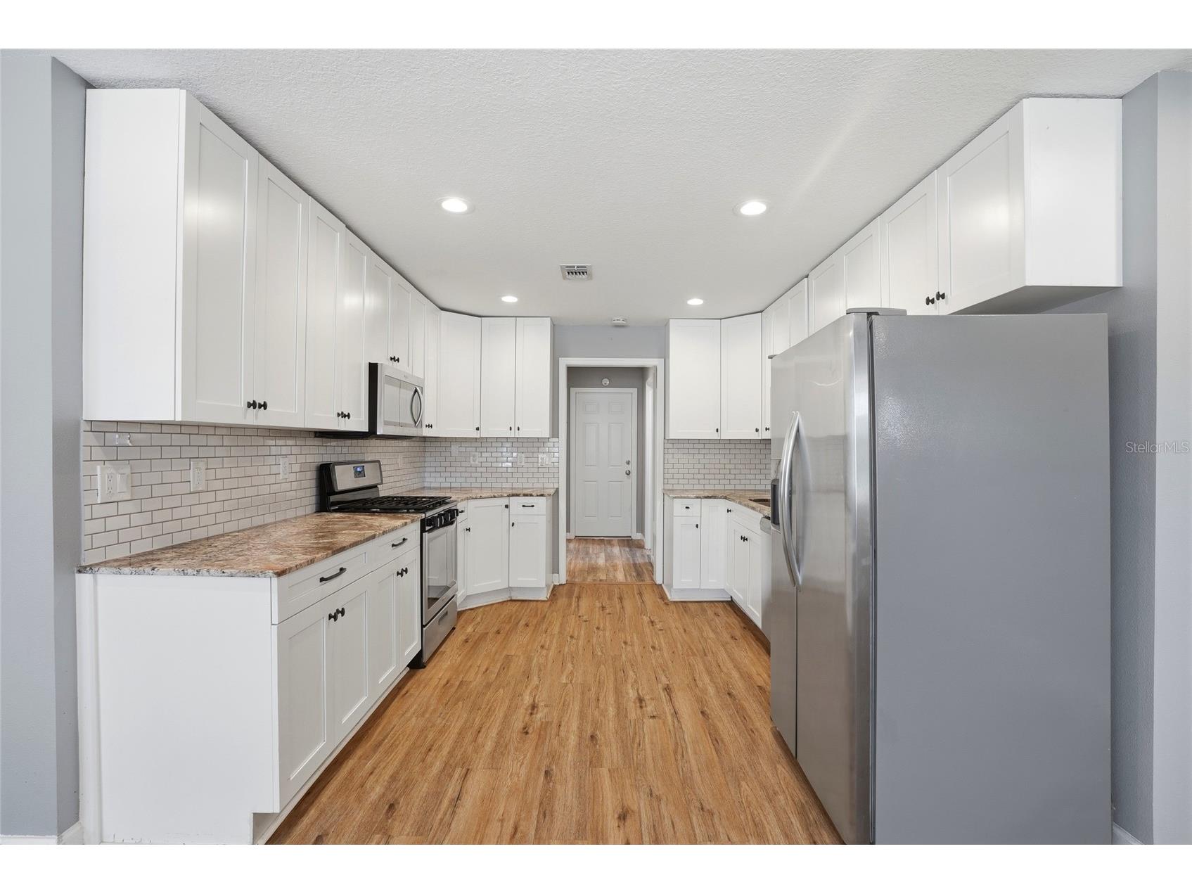 5127 4th Avenue S Saint Petersburg FL 33707 TB8505839 image10