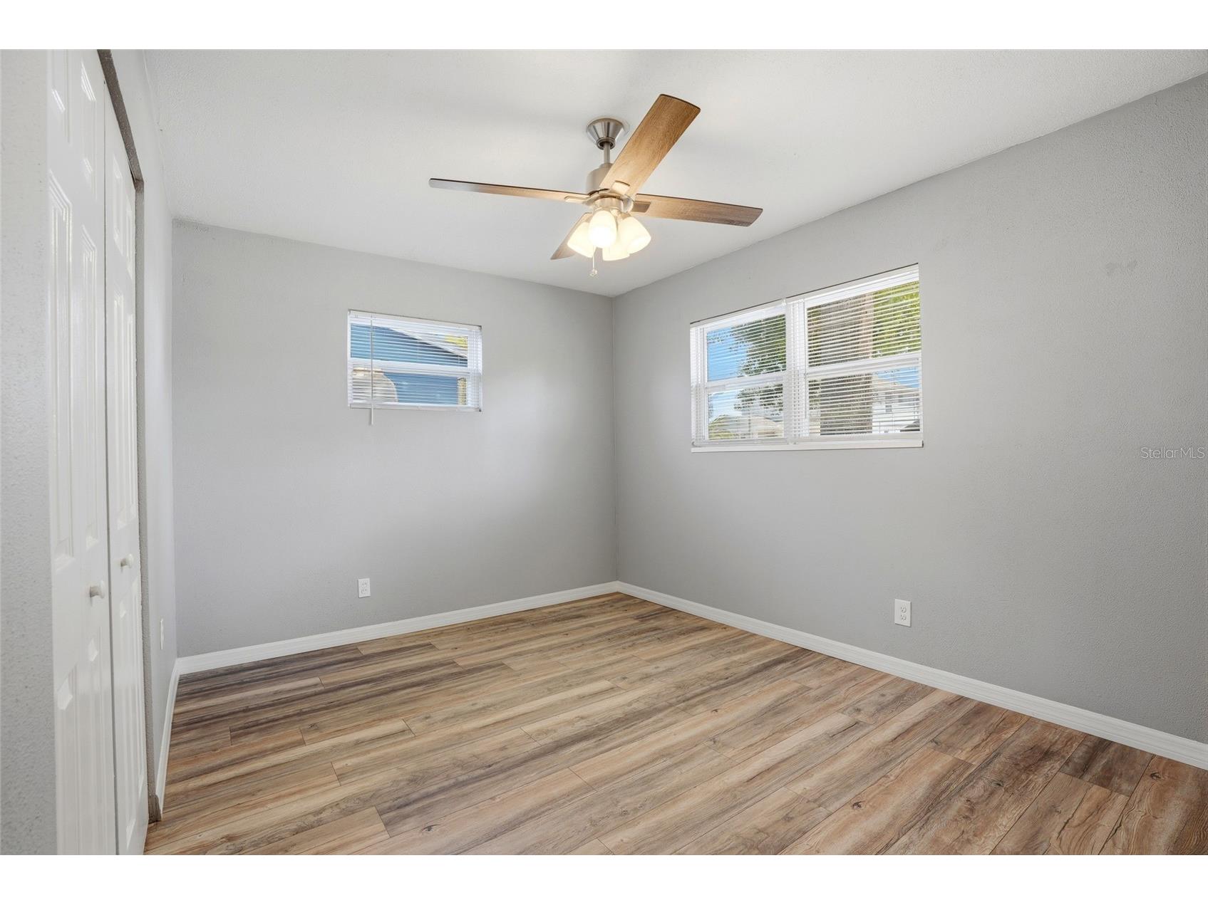5127 4th Avenue S Saint Petersburg FL 33707 TB8505839 image25