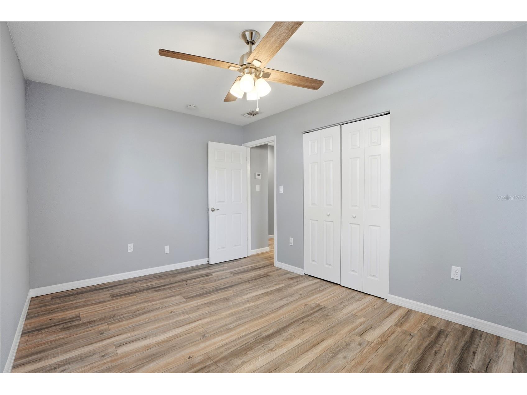 5127 4th Avenue S Saint Petersburg FL 33707 TB8505839 image26