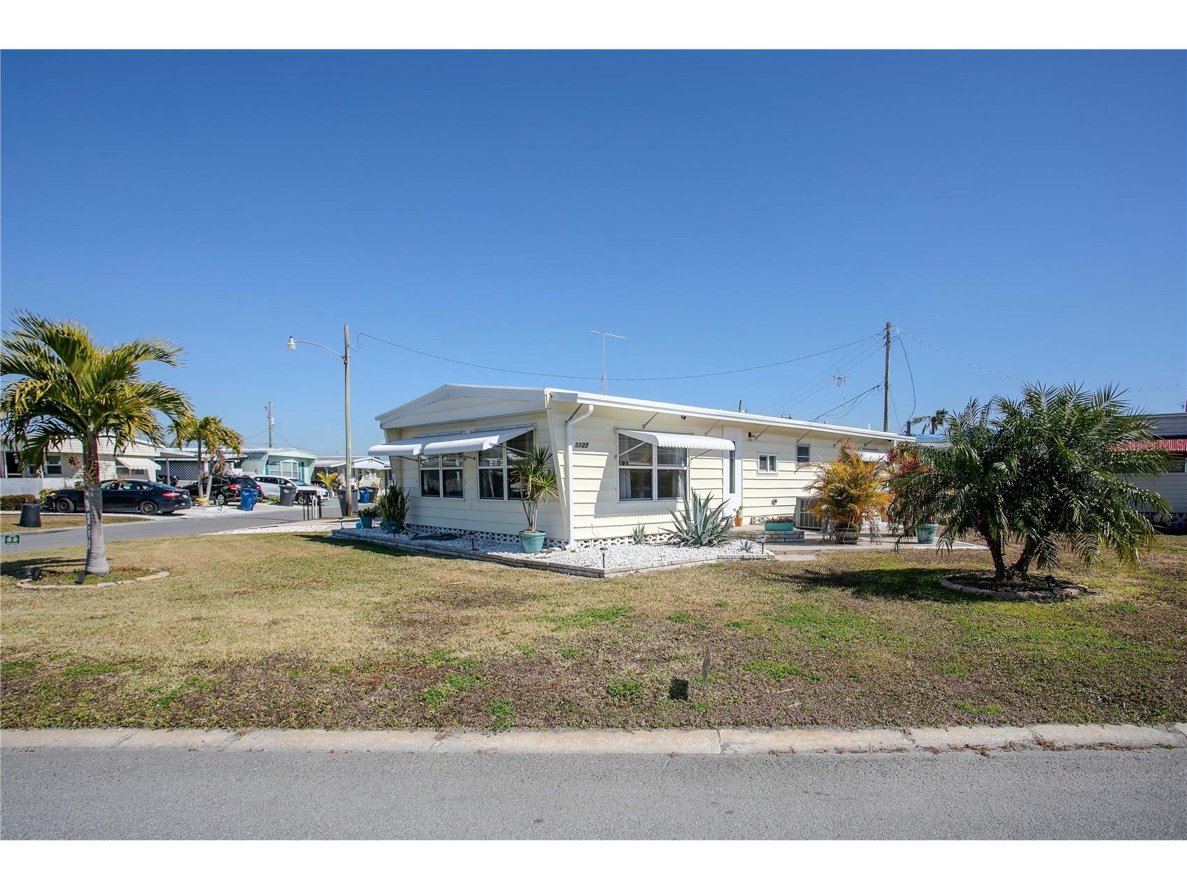 5127 8th Street W Bradenton FL 34207 A4681538 image37