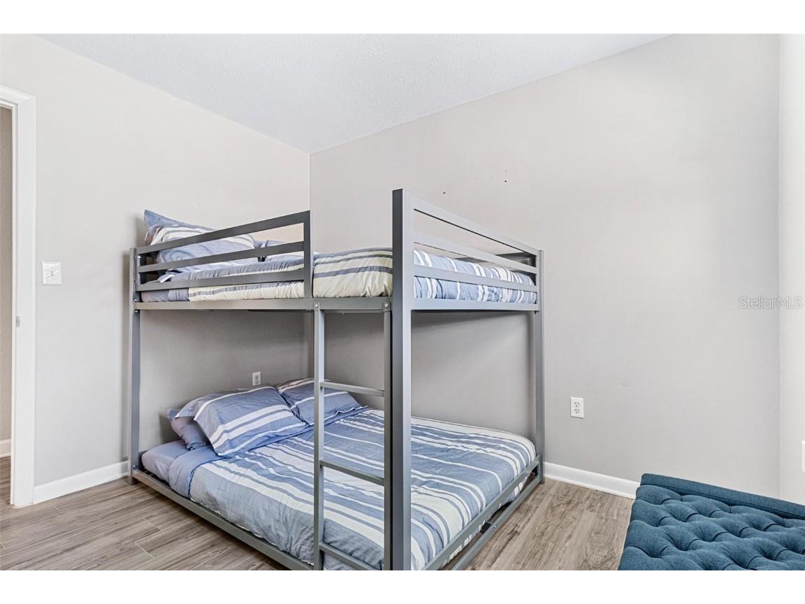 5127 Caesar Way S Saint Petersburg FL 33712 TB8427366 image18