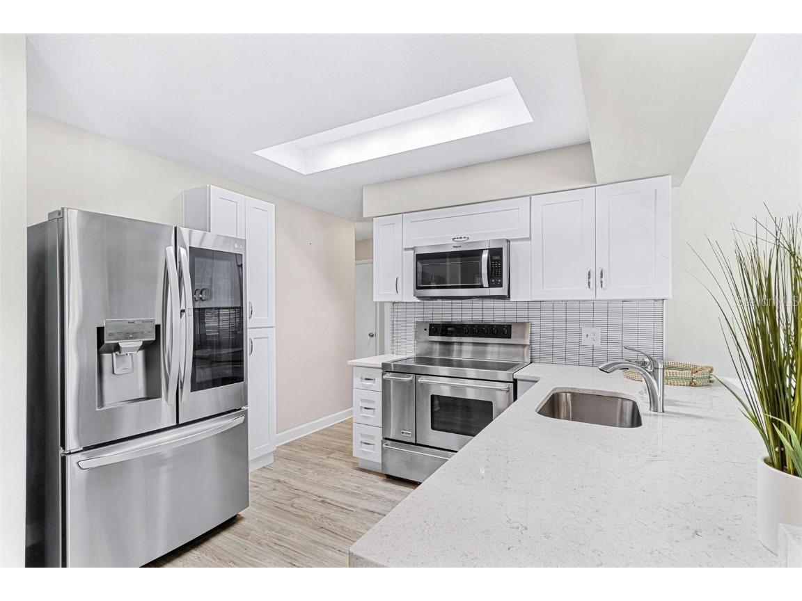 5127 Caesar Way S Saint Petersburg FL 33712 TB8427366 image8