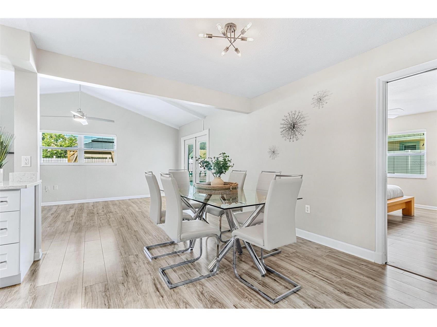 5127 Caesar Way S Saint Petersburg FL 33712 TB8495150 image10