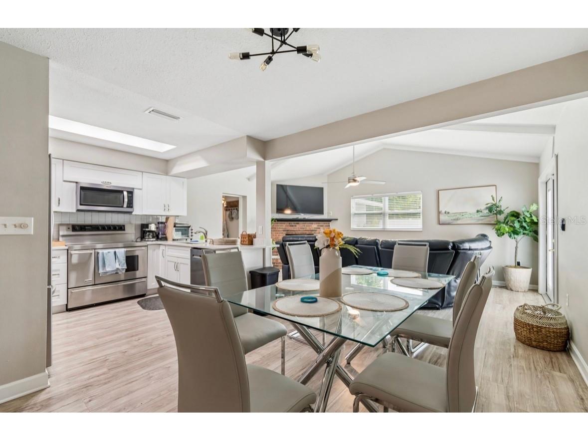 5127 Caesar Way S Saint Petersburg FL 33712 TB8520333 image16
