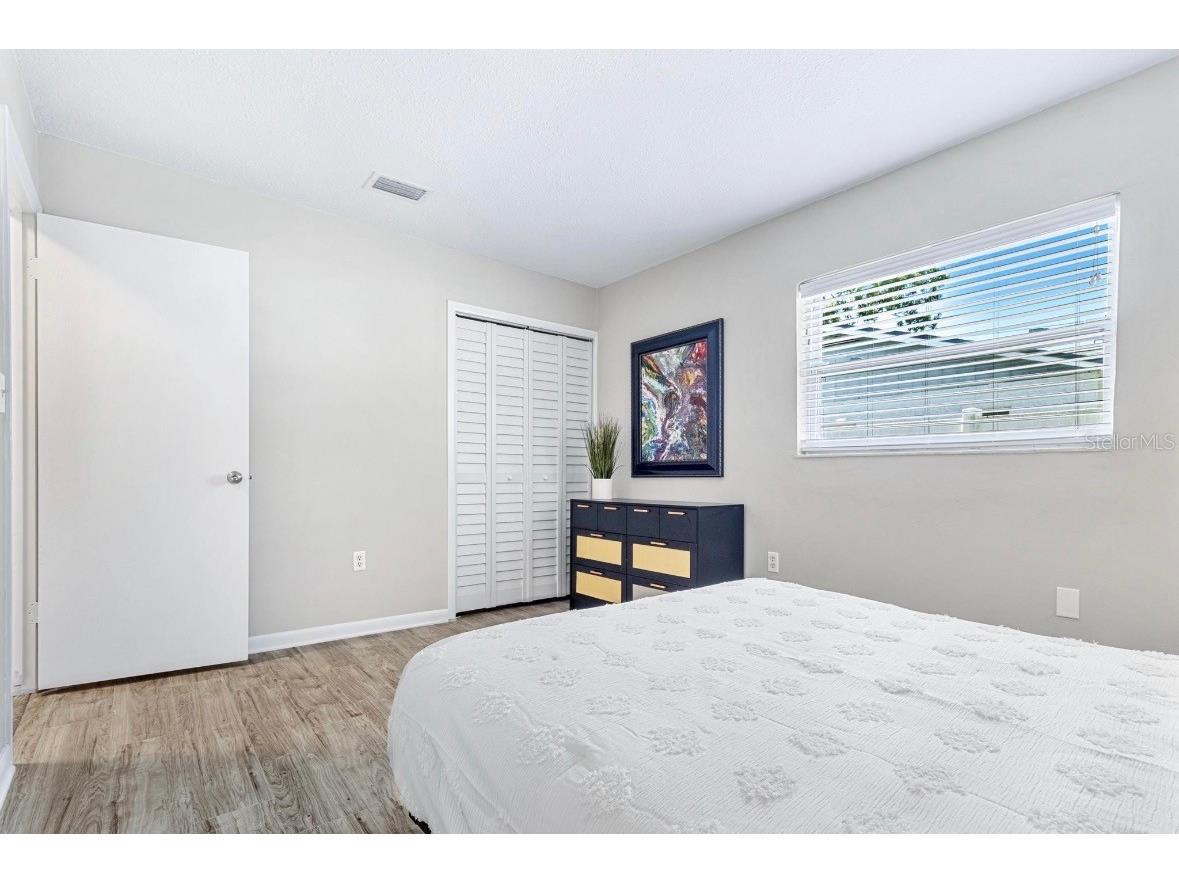5127 Caesar Way S Saint Petersburg FL 33712 TB8520333 image33