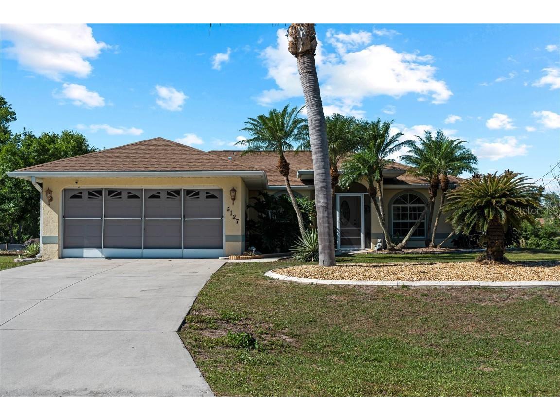 5127 Farmington Avenue North Port FL 34288 N6131758 image1