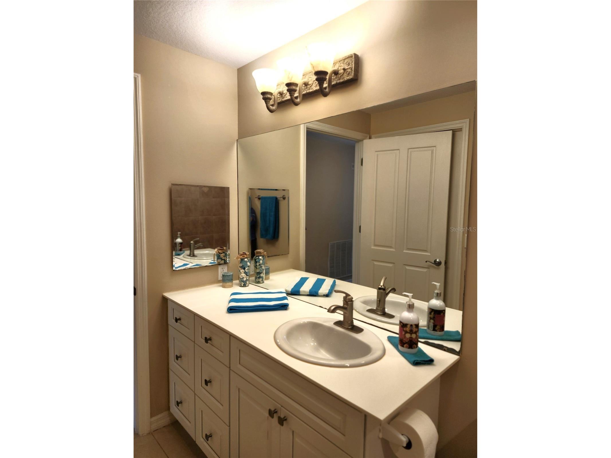 5127 Melbourne Street #F103 Punta Gorda FL 33980 C7521853 image18