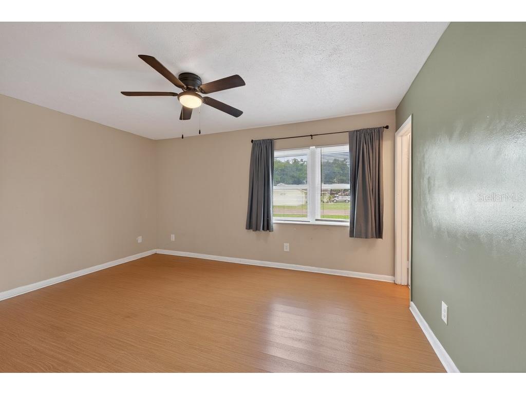 5127 Pine Street Seffner FL 33584 TB8516203 image12