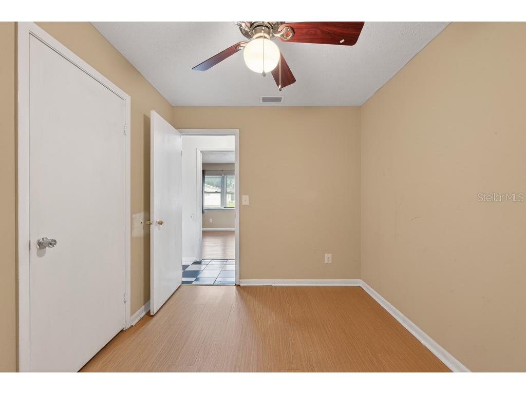 5127 Pine Street Seffner FL 33584 TB8516203 image19