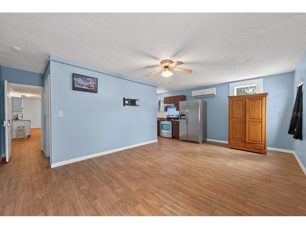 5127 Pine Street Seffner FL 33584 TB8516203 image23