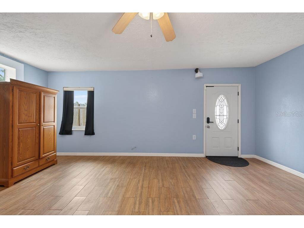 5127 Pine Street Seffner FL 33584 TB8516203 image25