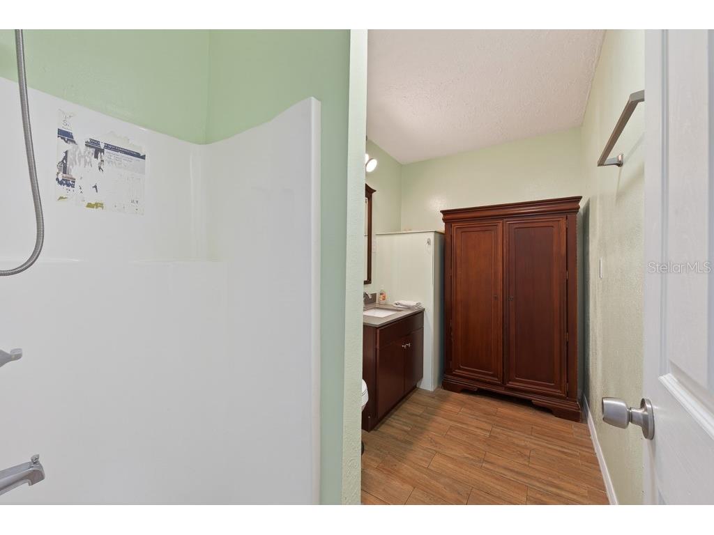 5127 Pine Street Seffner FL 33584 TB8516203 image29