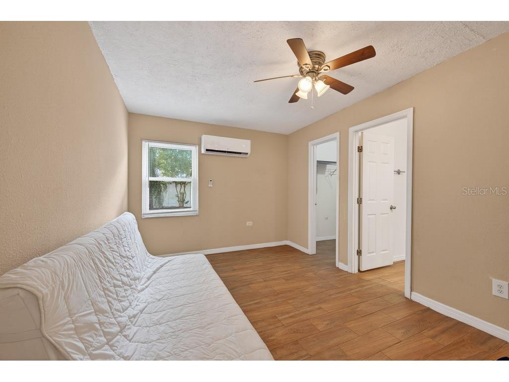 5127 Pine Street Seffner FL 33584 TB8516203 image37