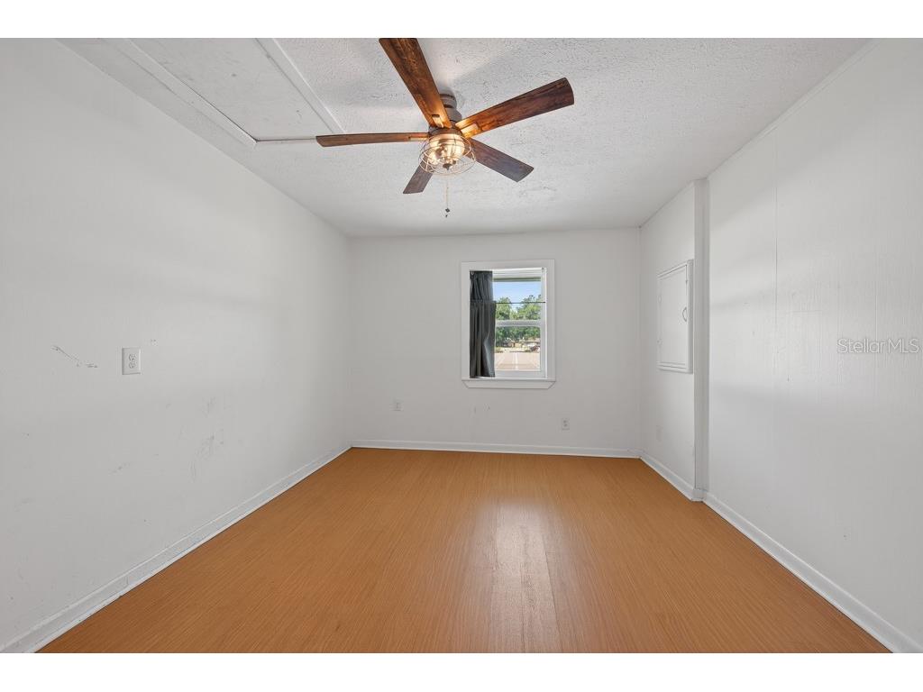 5127 Pine Street Seffner FL 33584 TB8516203 image41
