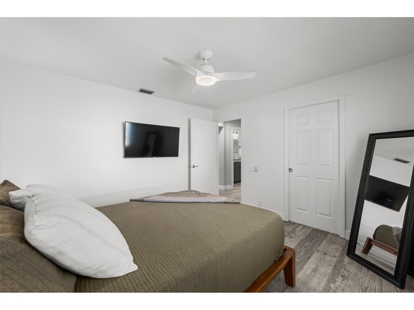 5127 Secretariat Run Brooksville FL 34609 TB8476417 image25