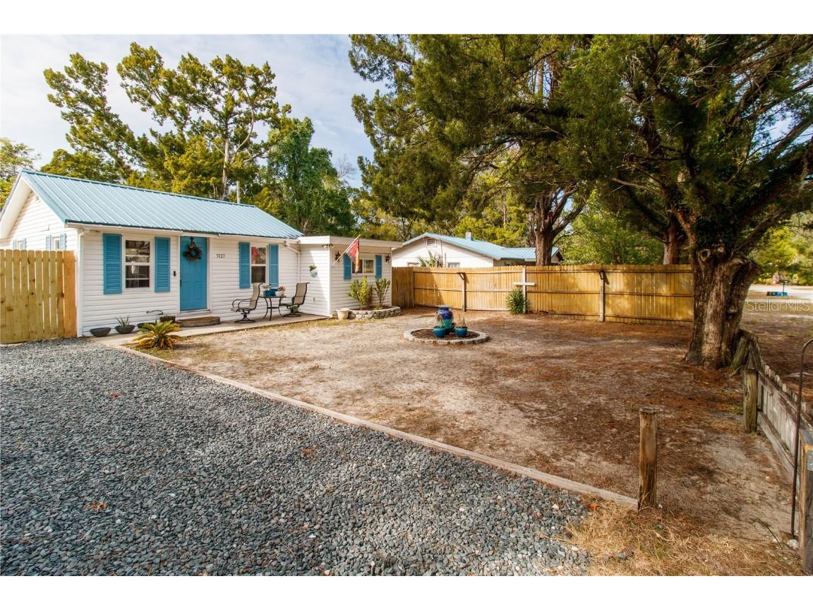 5127 Yearling Avenue Weeki Wachee FL 34607 TB8455324 image1