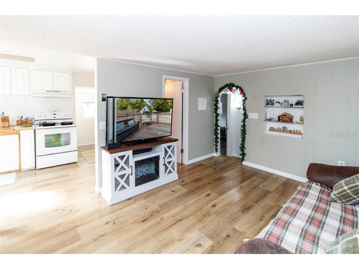 5127 Yearling Avenue Weeki Wachee FL 34607 TB8455324 image7