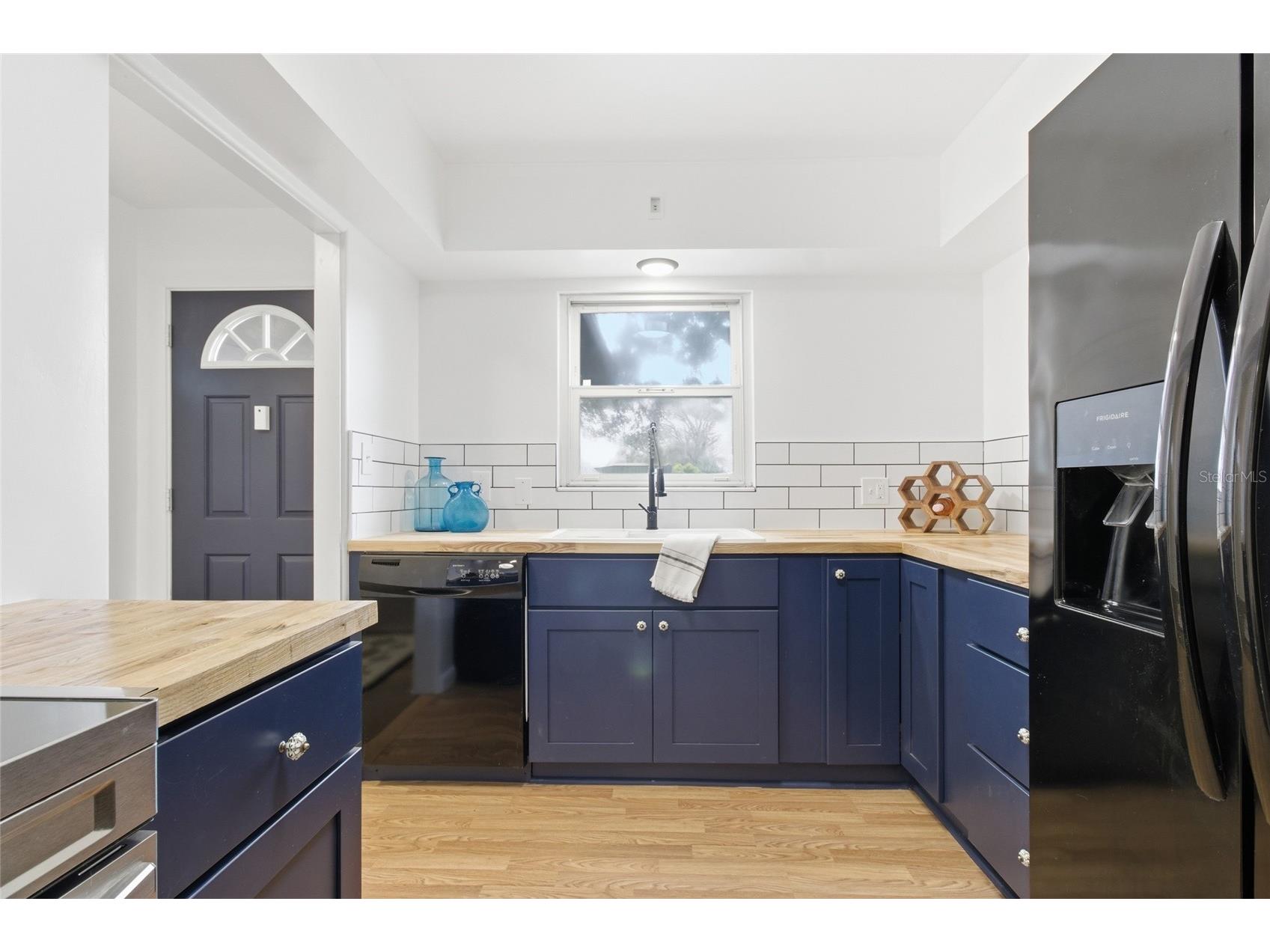 5128 18th Street N Saint Petersburg FL 33714 TB8475443 image12