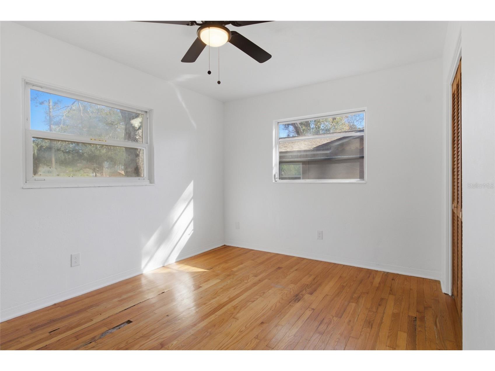 5128 18th Street N Saint Petersburg FL 33714 TB8475443 image14