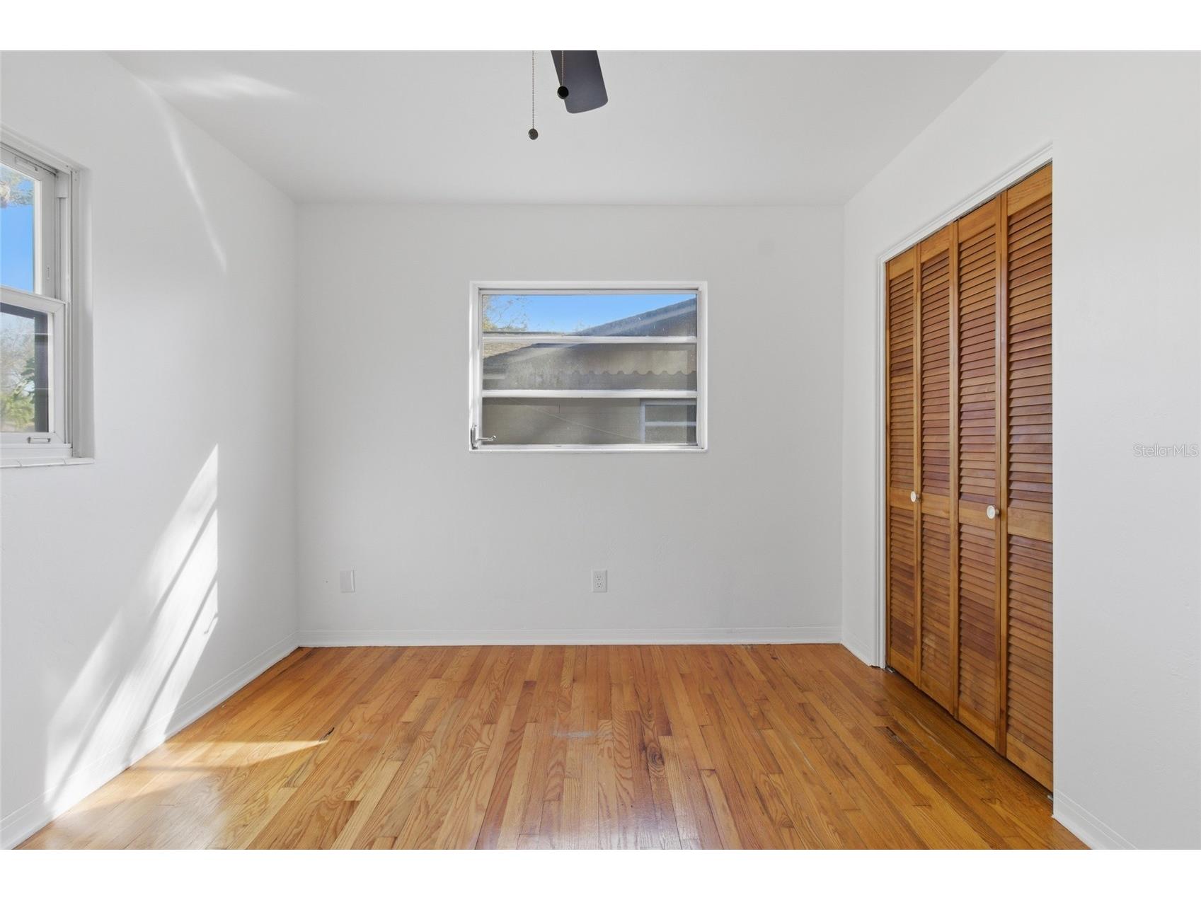 5128 18th Street N Saint Petersburg FL 33714 TB8475443 image15