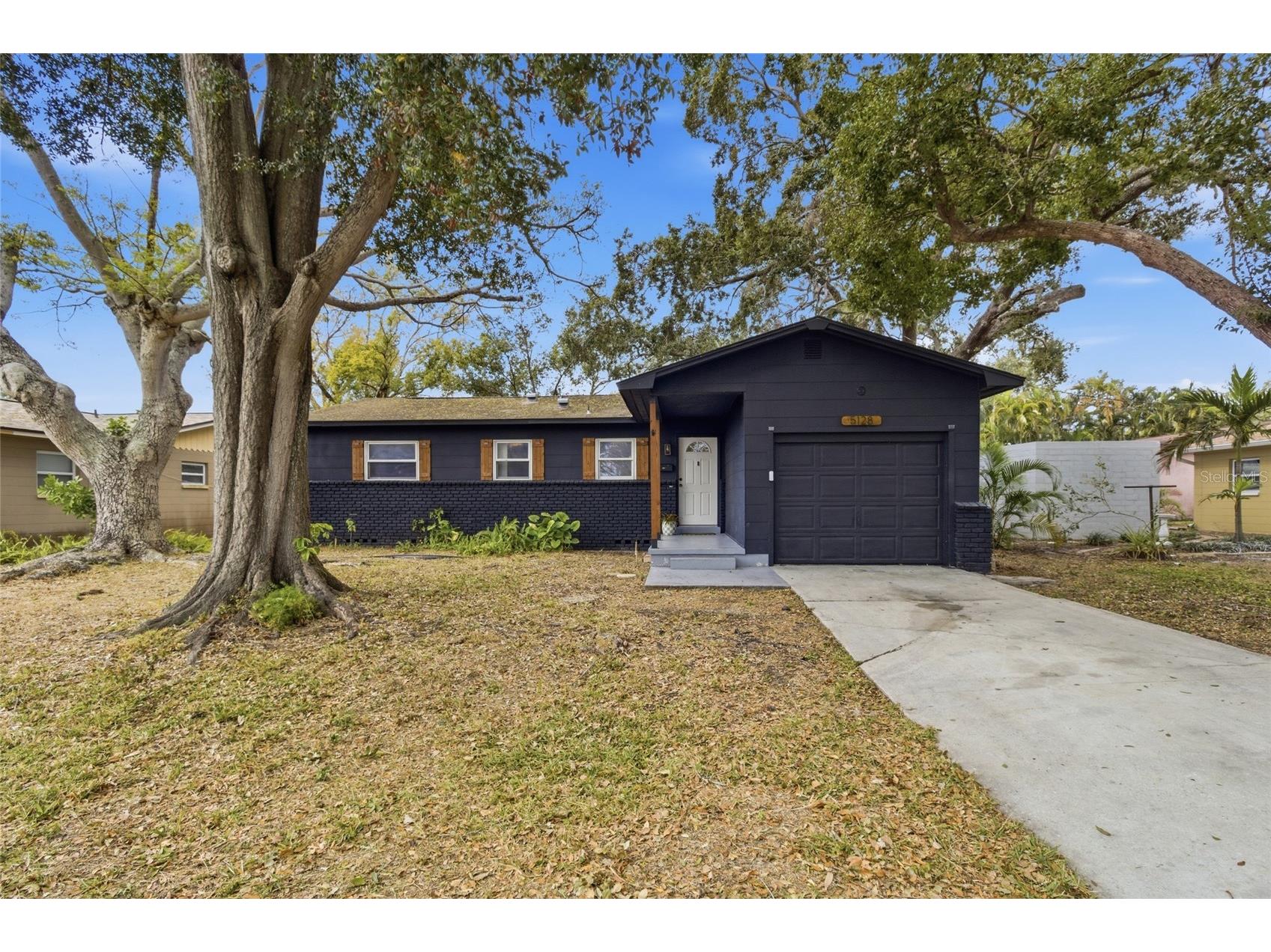 5128 18th Street N Saint Petersburg FL 33714 TB8475443 image2