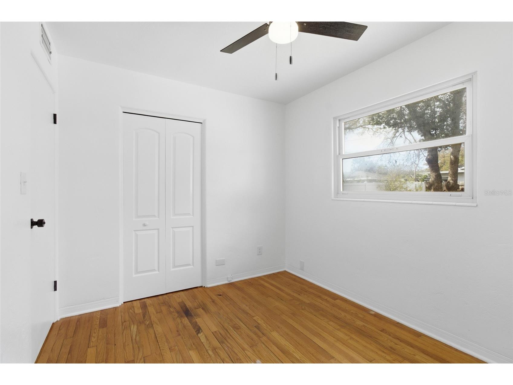 5128 18th Street N Saint Petersburg FL 33714 TB8475443 image23