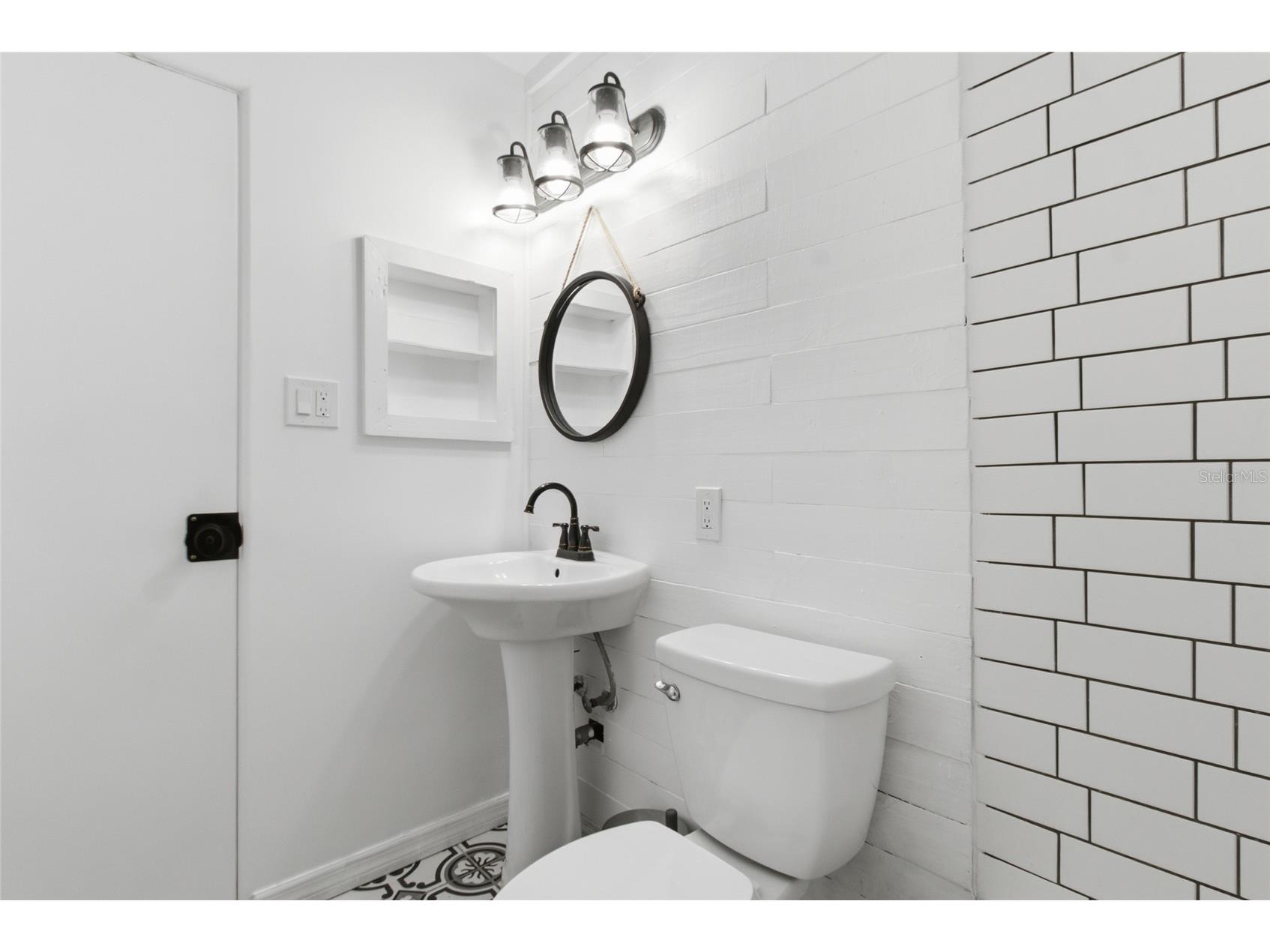 5128 18th Street N Saint Petersburg FL 33714 TB8475443 image25