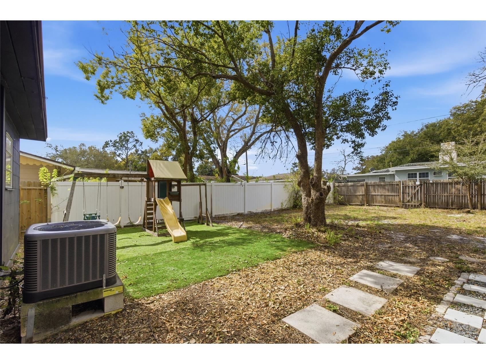5128 18th Street N Saint Petersburg FL 33714 TB8475443 image26