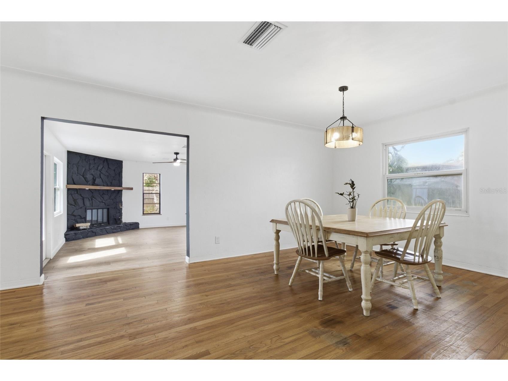 5128 18th Street N Saint Petersburg FL 33714 TB8475443 image6