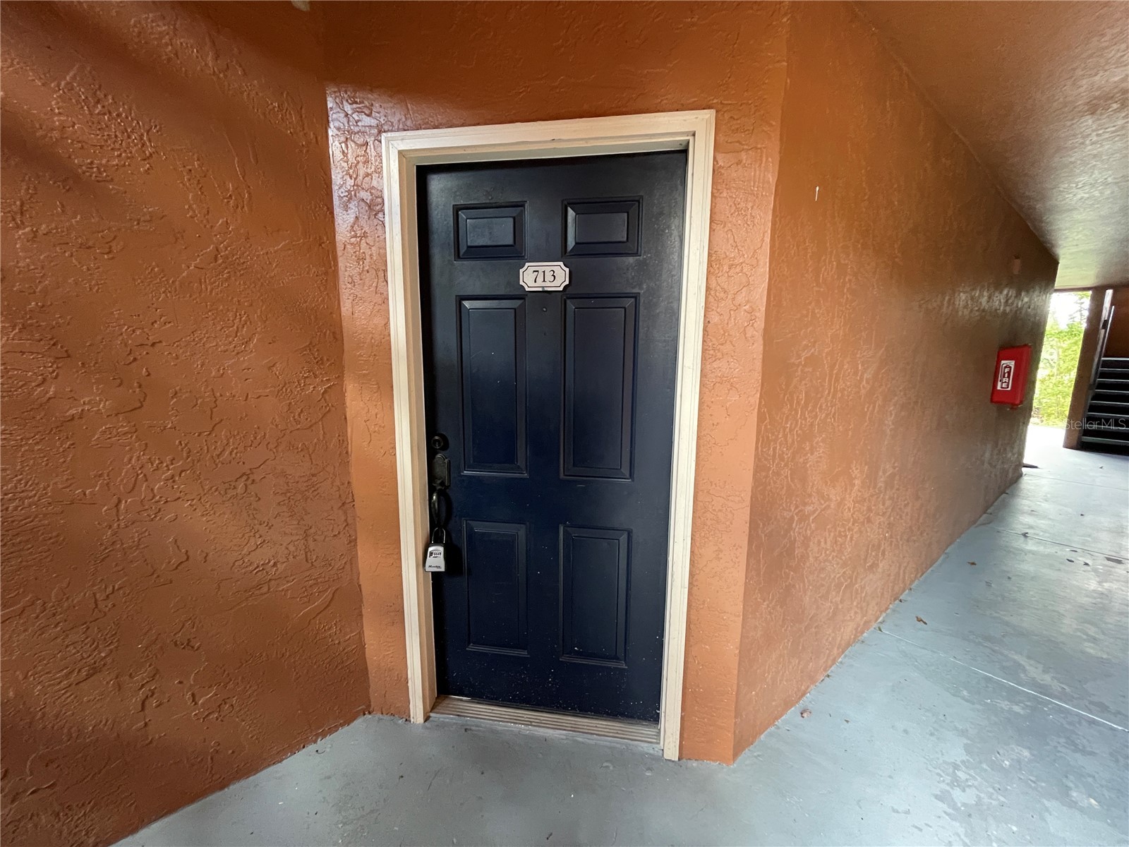5128 Conroy Road #13 Orlando FL 32811 O6371048 image2