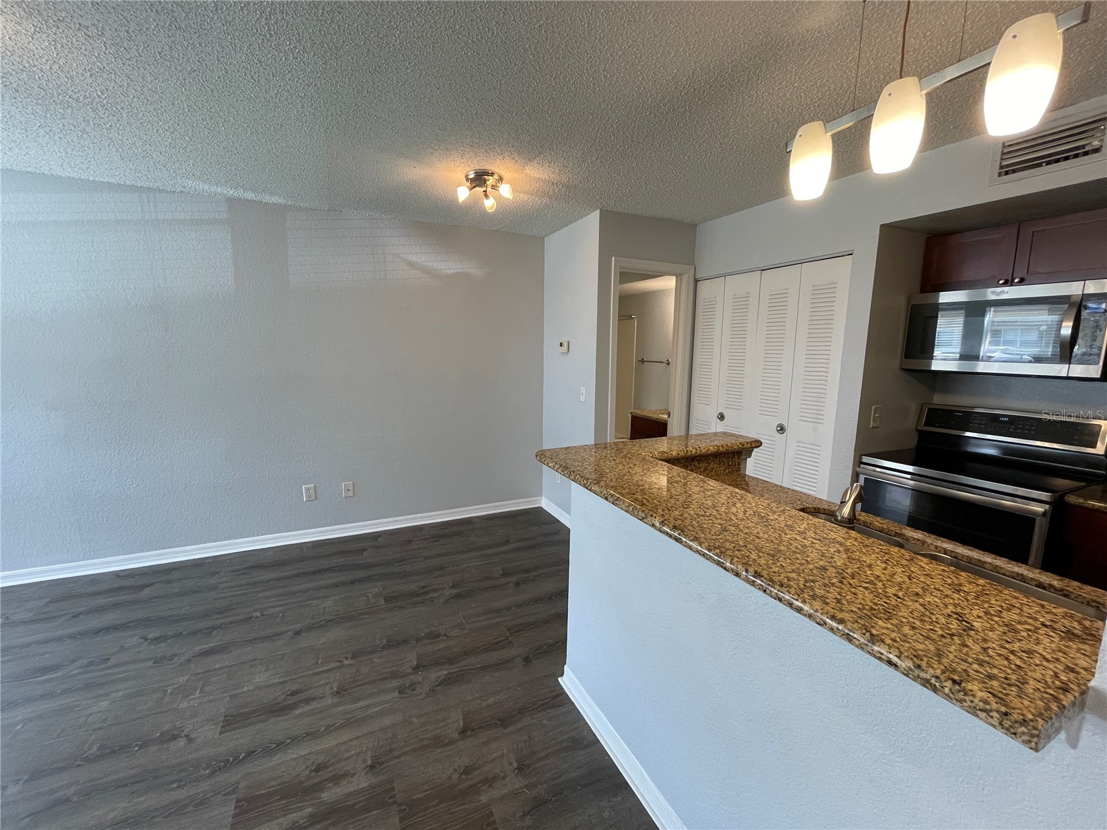 5128 Conroy Road #13 Orlando FL 32811 O6371048 image4