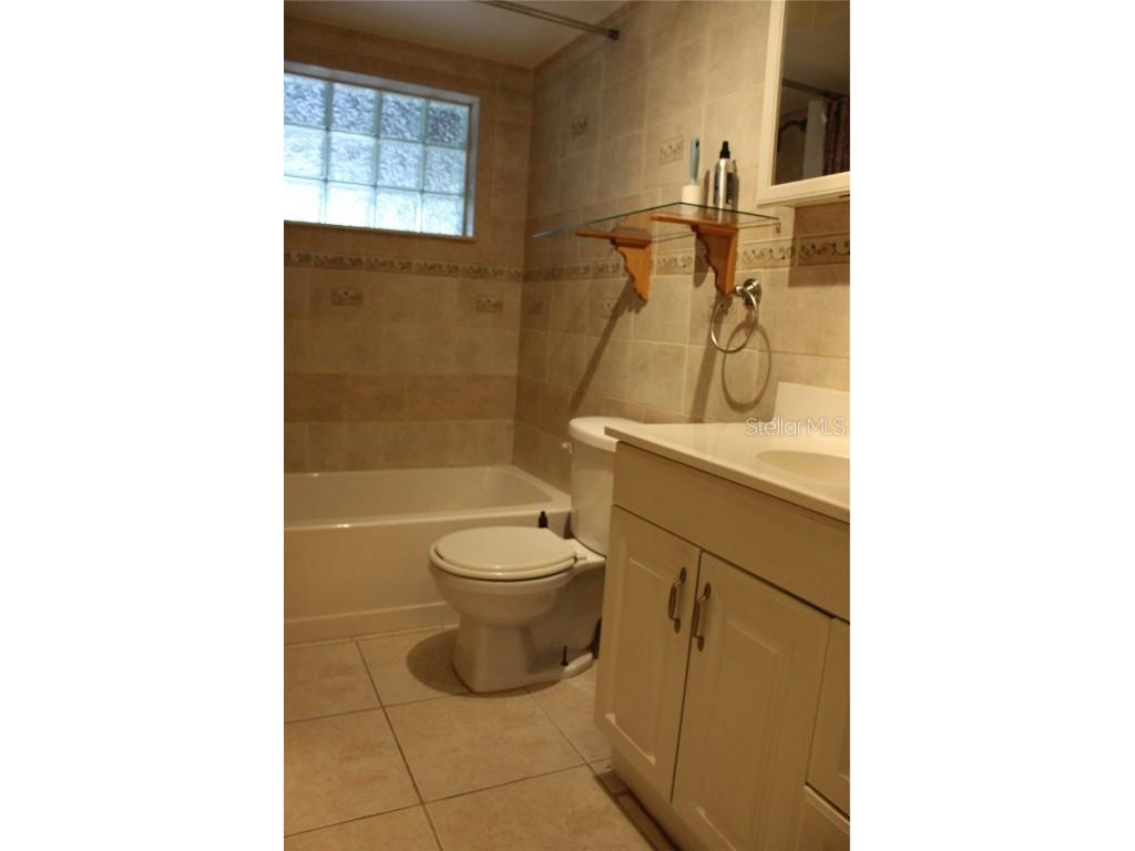 5128 Dove Drive New Port Richey FL 34652 W7878337 image16