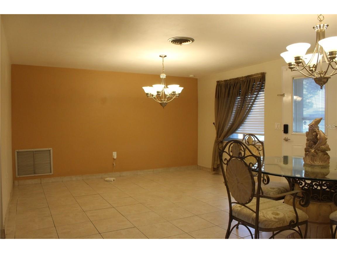 5128 Dove Drive New Port Richey FL 34652 W7878337 image6