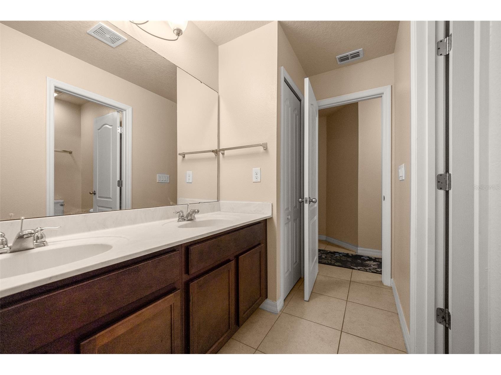 5128 Grassy Knoll Drive Tavares FL 32778 OM724172 image17