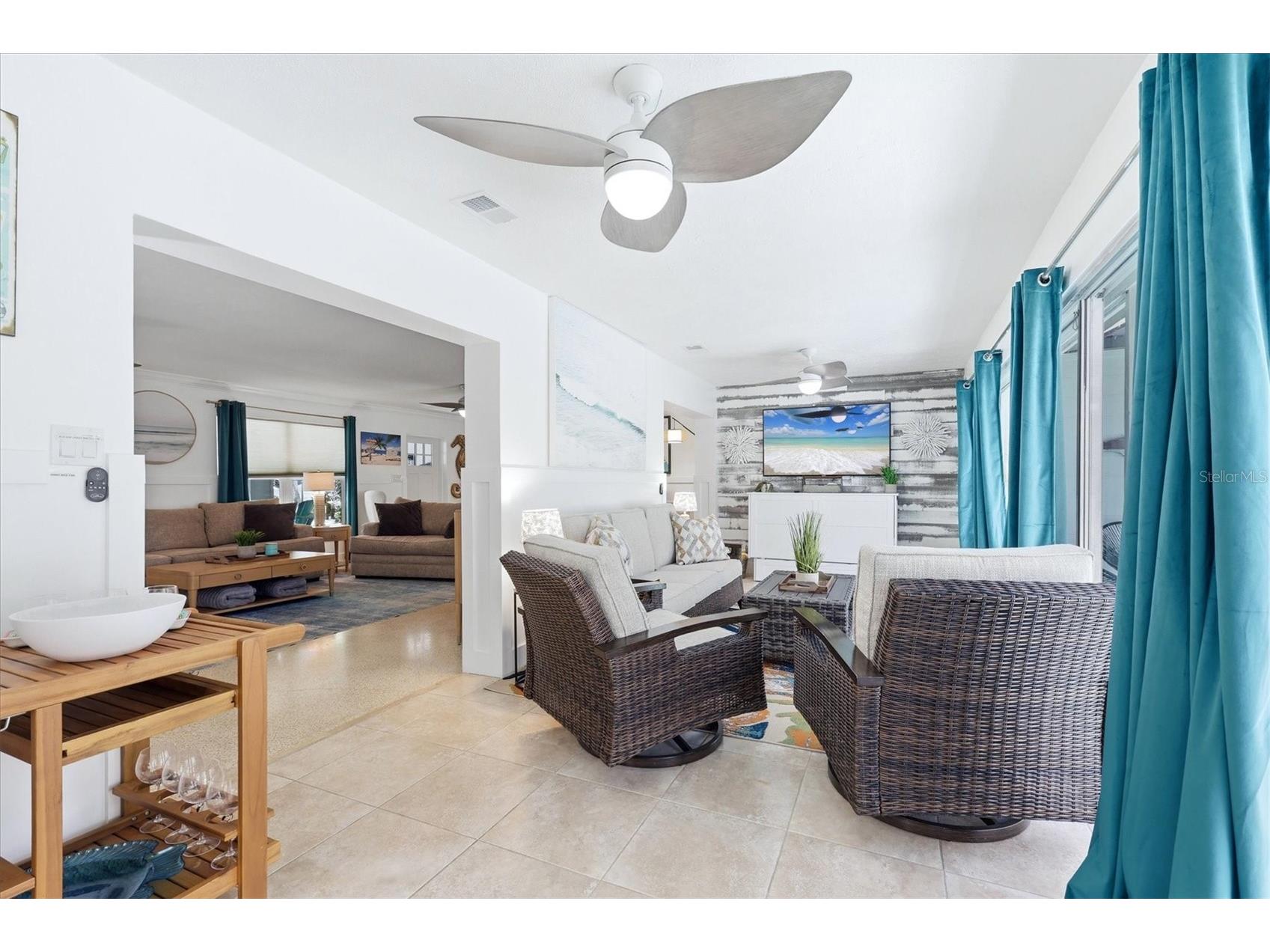 5128 Oxford Drive Sarasota FL 34242 A4697056 image21