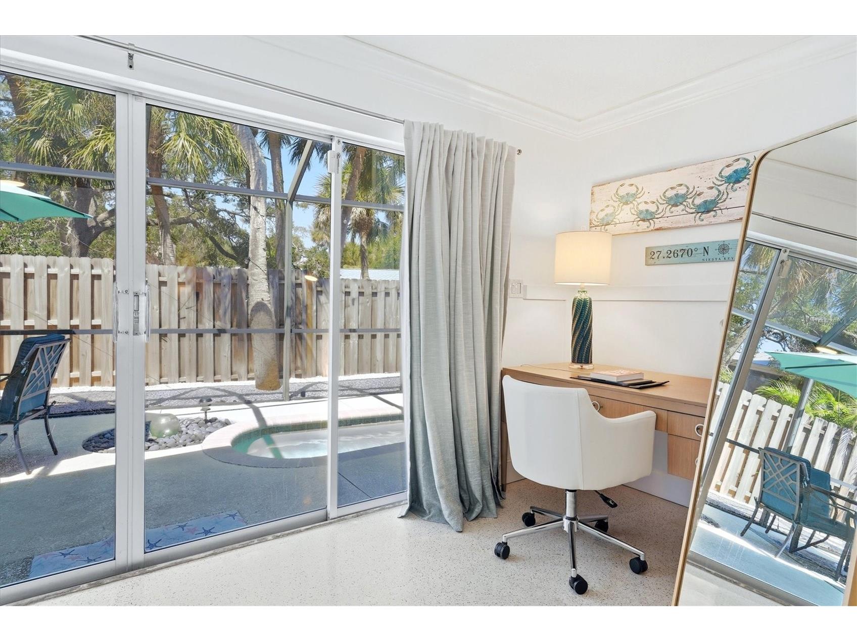 5128 Oxford Drive Sarasota FL 34242 A4697056 image28
