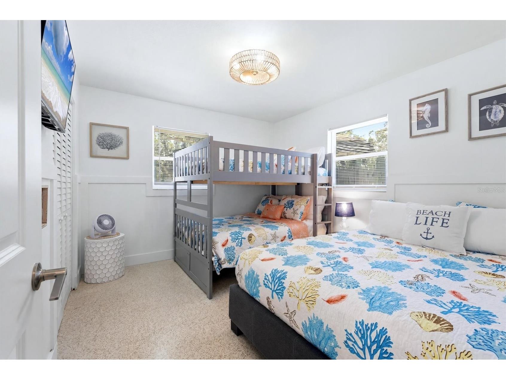 5128 Oxford Drive Sarasota FL 34242 A4697056 image30