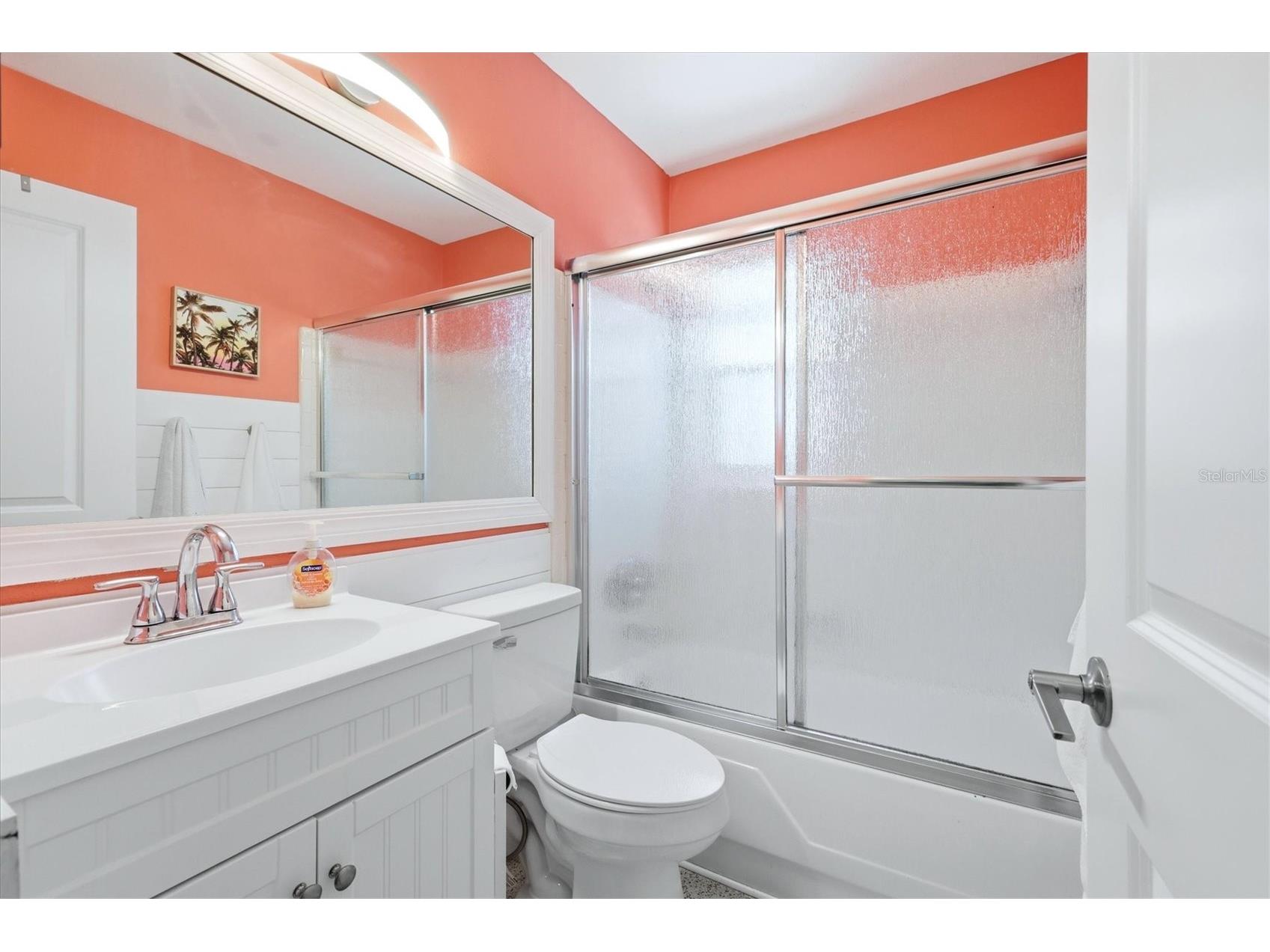 5128 Oxford Drive Sarasota FL 34242 A4697056 image32