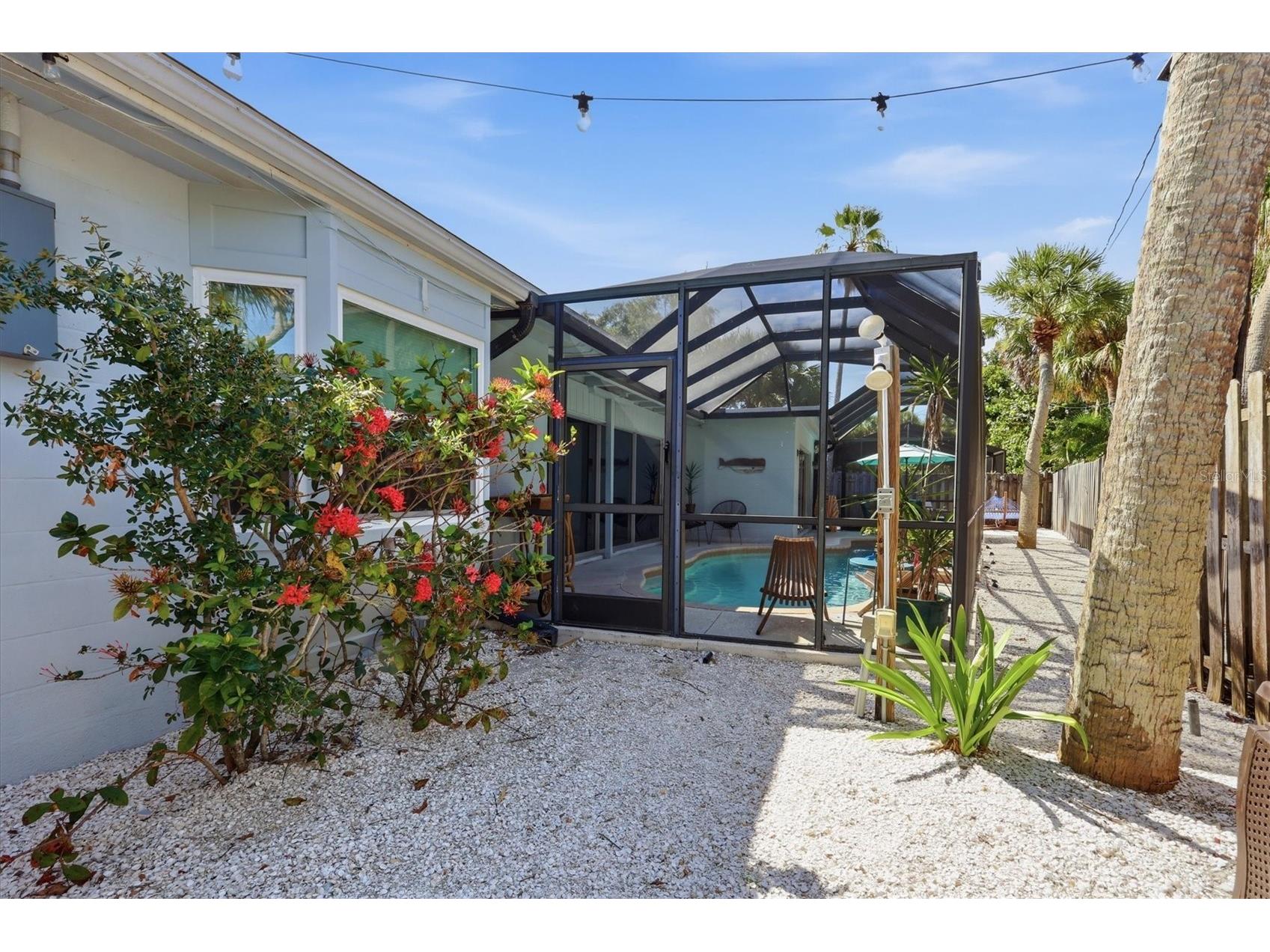 5128 Oxford Drive Sarasota FL 34242 A4697056 image40