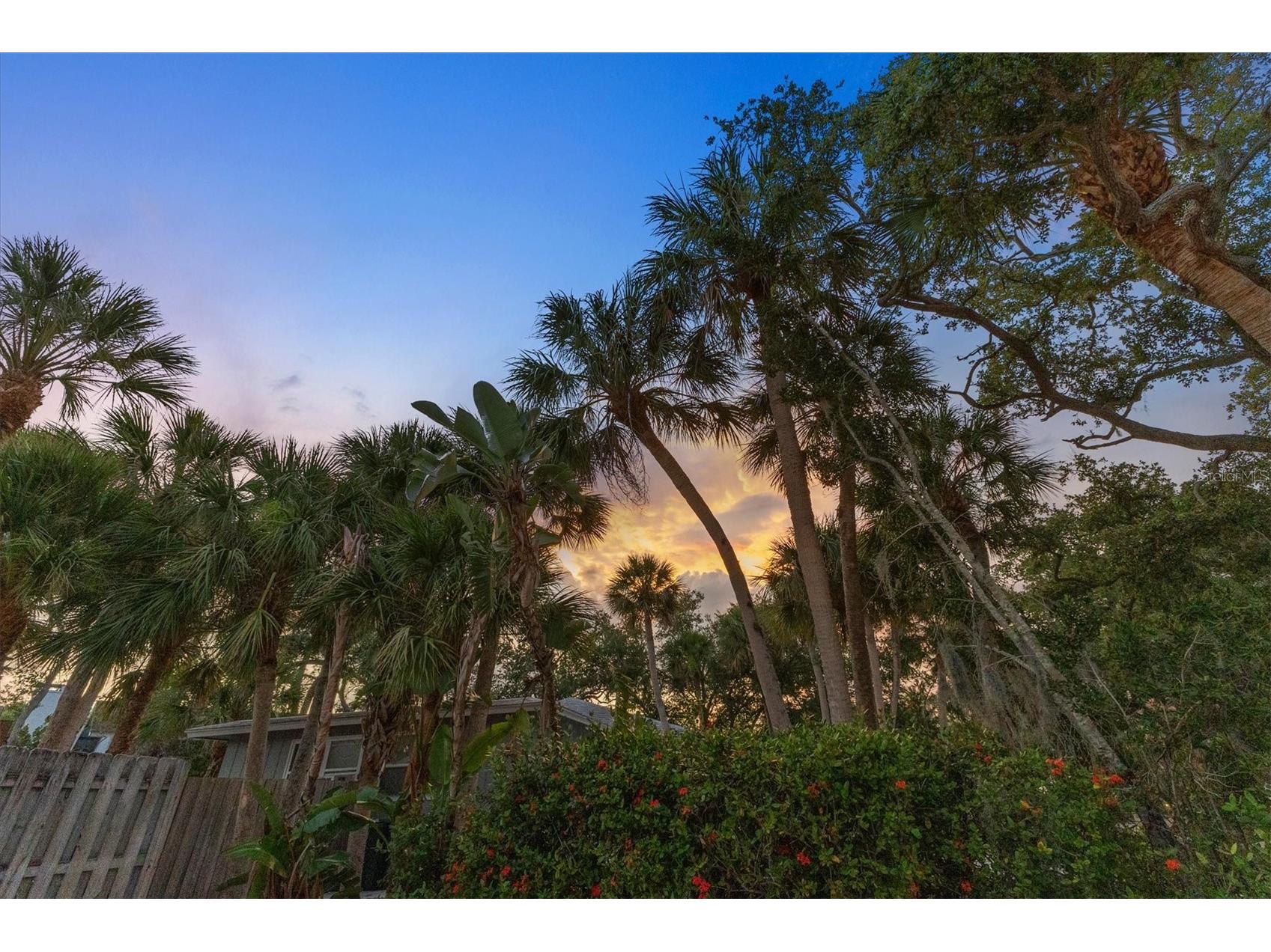 5128 Oxford Drive Sarasota FL 34242 A4697056 image57