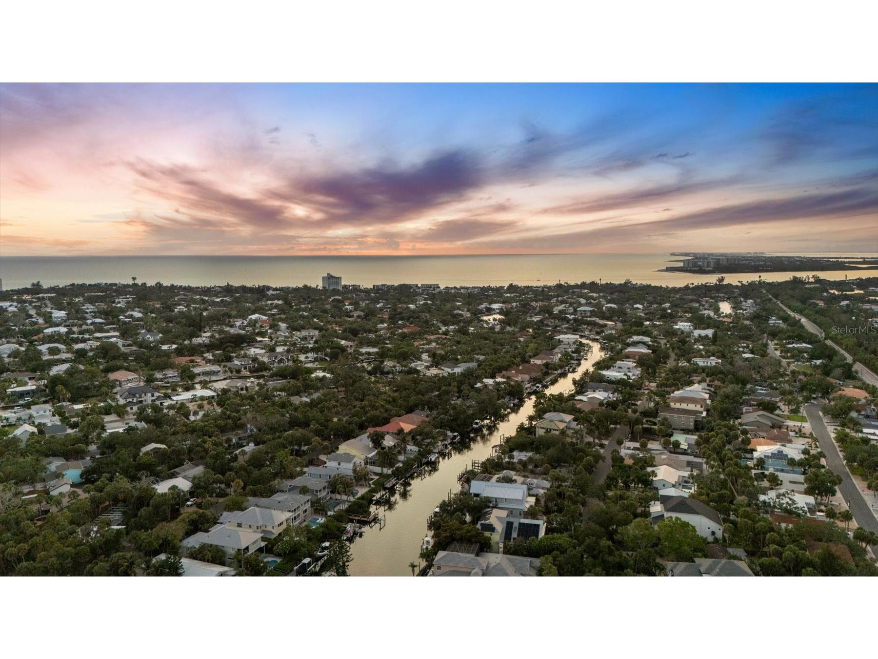 5128 Oxford Drive Sarasota FL 34242 A4697056 image59