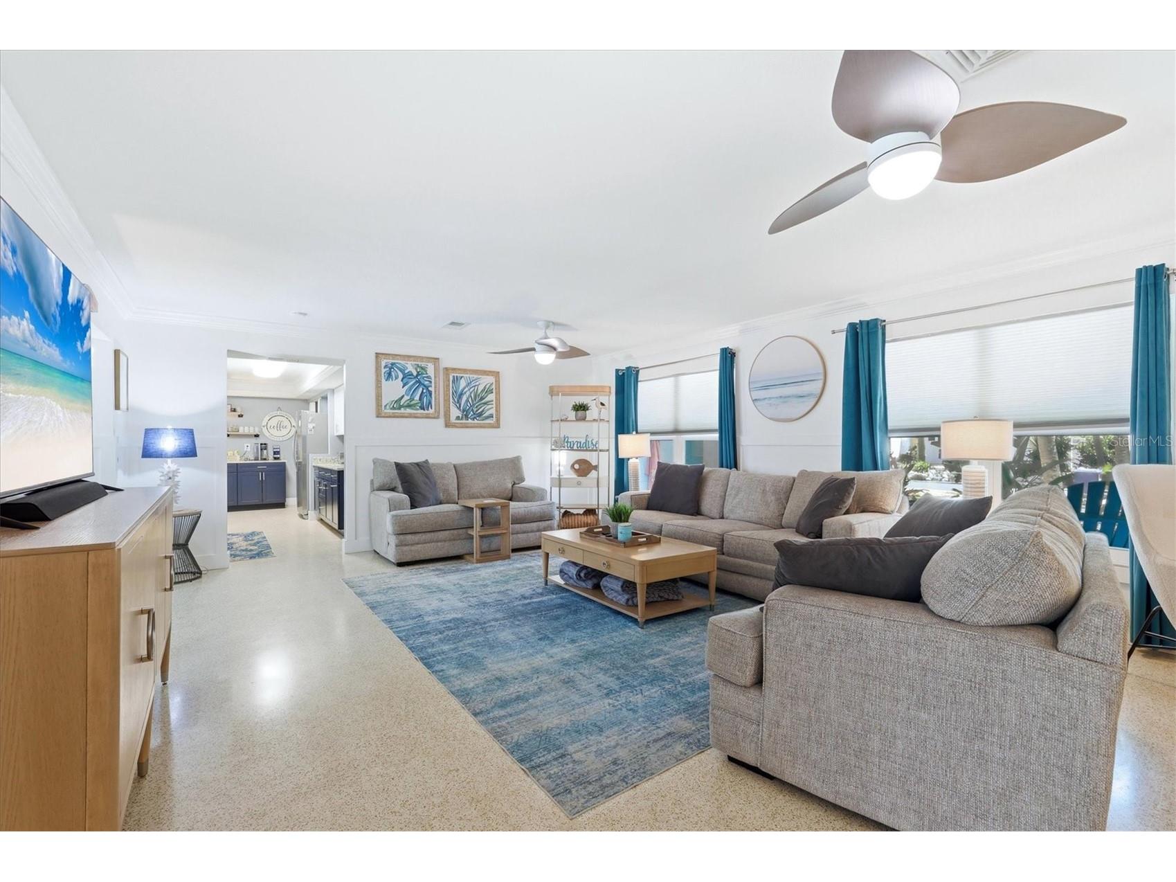 5128 Oxford Drive Sarasota FL 34242 A4697056 image8