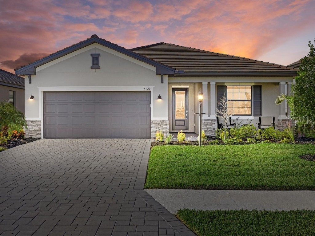 5129 Coral Reef Way Lakewood Ranch FL 34211 A4587592 image1