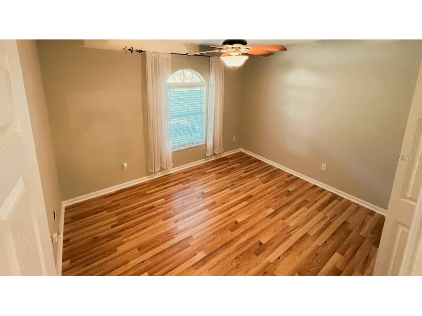 5129 NW 30th Lane Gainesville FL 32606 TB8345515 image19