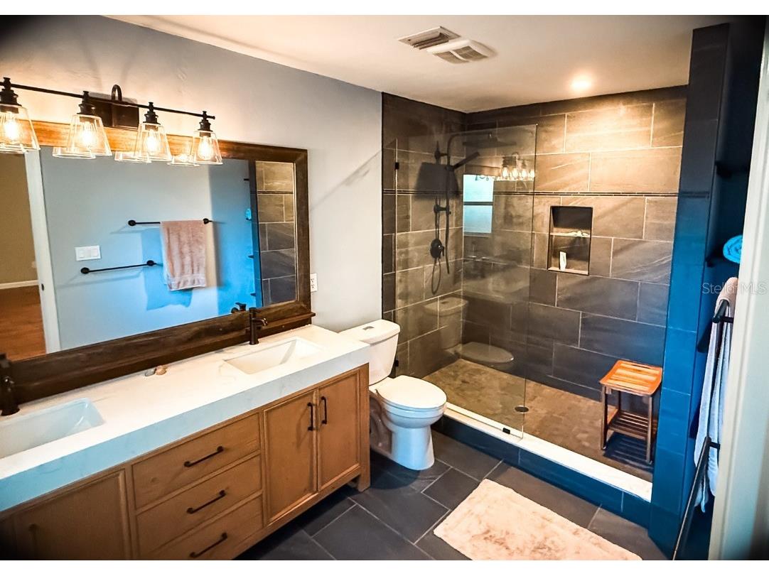 5129 NW 30th Lane Gainesville FL 32606 TB8345515 image3